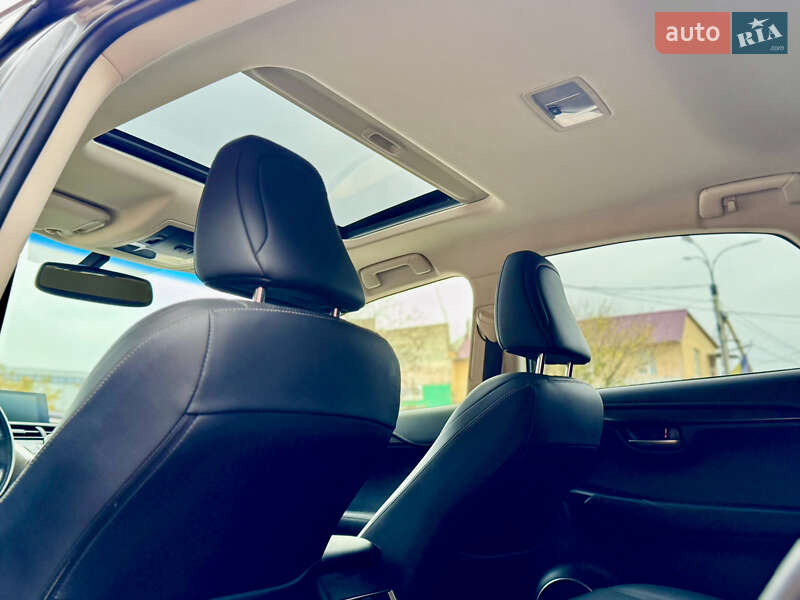 Позашляховик / Кросовер Lexus NX 2017 в Одесі фото 54 Позашляховик / Кросовер Lexus NX 2017 в Одесі