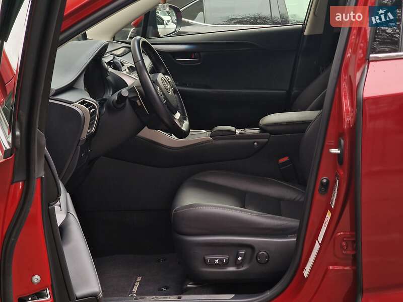 Позашляховик / Кросовер Lexus NX 2018 в Одесі