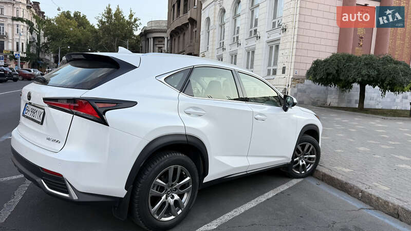 Позашляховик / Кросовер Lexus NX 2018 в Одесі