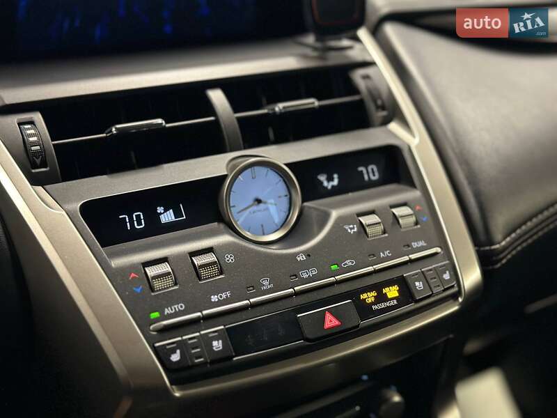 Позашляховик / Кросовер Lexus NX 2018 в Львові фото 19 Позашляховик / Кросовер Lexus NX 2018 в Львові
