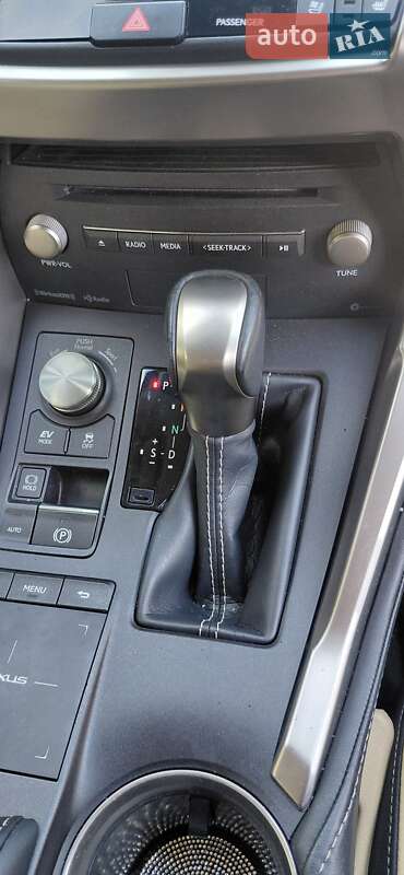 Позашляховик / Кросовер Lexus NX 2021 в Кривому Розі