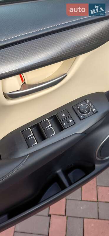 Позашляховик / Кросовер Lexus NX 2021 в Кривому Розі