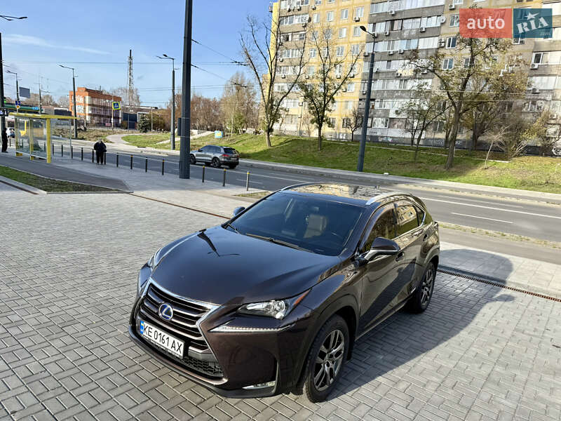 Позашляховик / Кросовер Lexus NX 2014 в Дніпрі фото 3 Позашляховик / Кросовер Lexus NX 2014 в Дніпрі