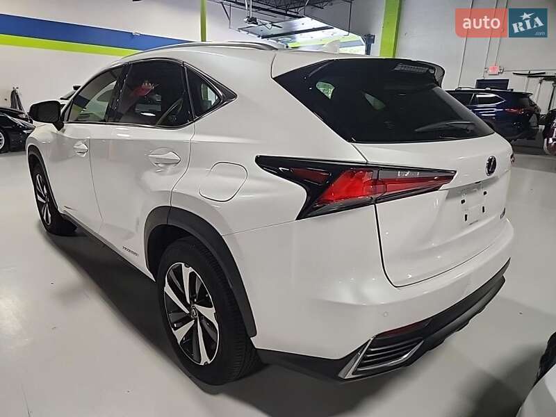 Позашляховик / Кросовер Lexus NX 2021 в Львові