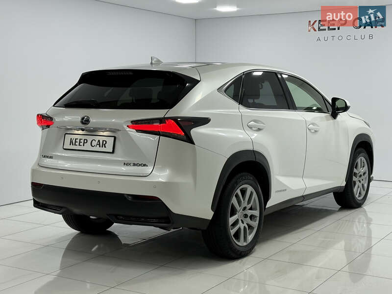 Внедорожник / Кроссовер Lexus NX 2016 в Одессе