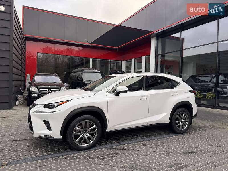 Внедорожник / Кроссовер Lexus NX 2018 в Одессе