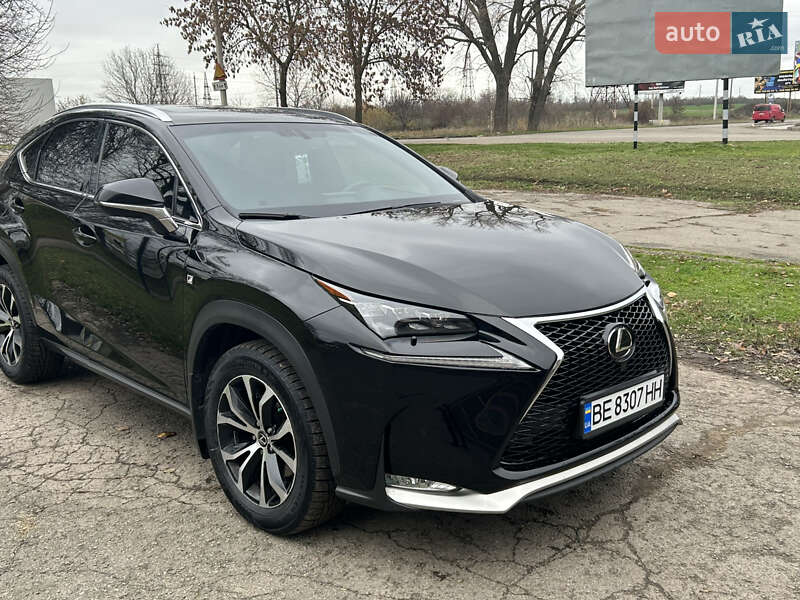 Внедорожник / Кроссовер Lexus NX 2016 в Первомайске