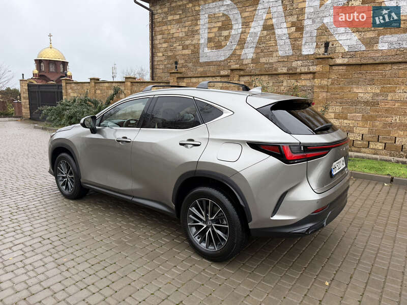 Позашляховик / Кросовер Lexus NX 2024 в Одесі