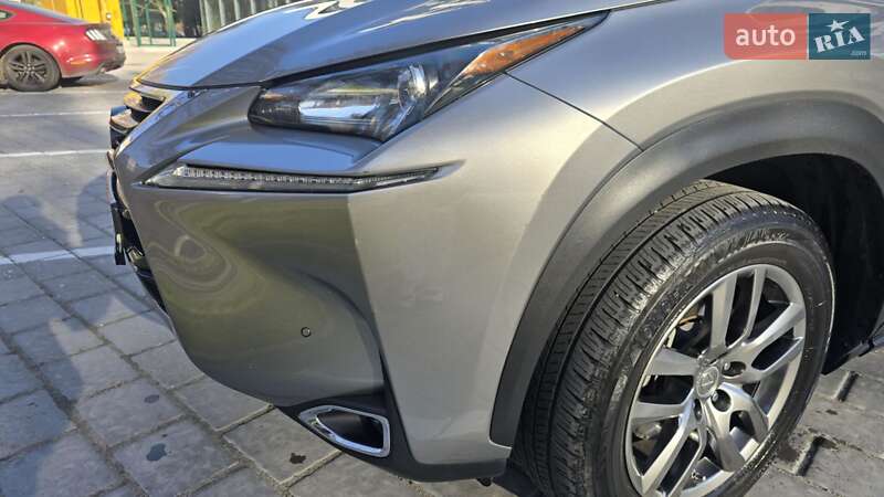 Внедорожник / Кроссовер Lexus NX 2016 в Ровно