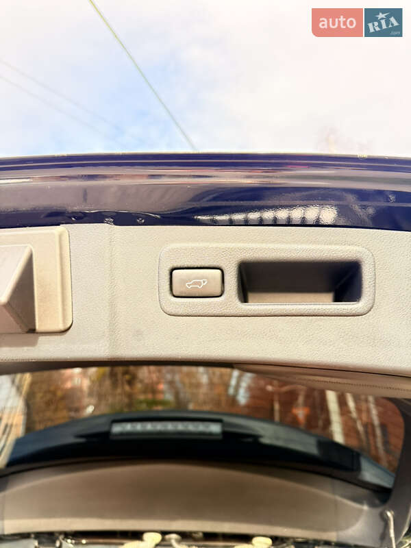 Внедорожник / Кроссовер Lexus NX 2016 в Днепре