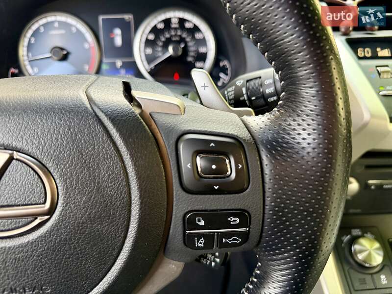 Внедорожник / Кроссовер Lexus NX 2021 в Днепре