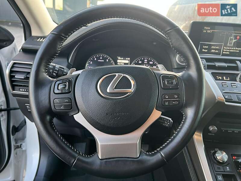 Позашляховик / Кросовер Lexus NX 2019 в Львові