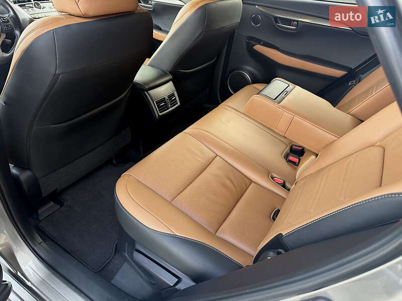 Внедорожник / Кроссовер Lexus NX 2021 в Днепре