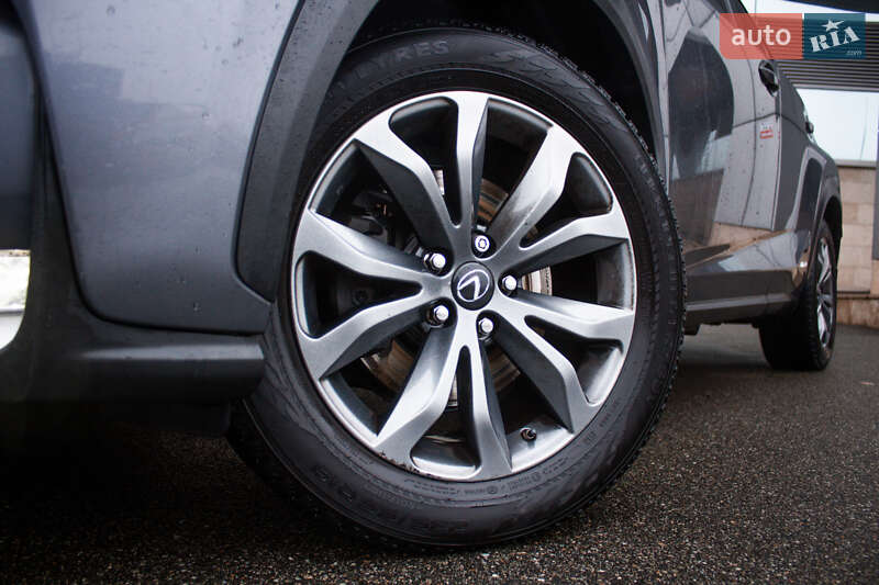 Внедорожник / Кроссовер Lexus NX 2016 в Киеве