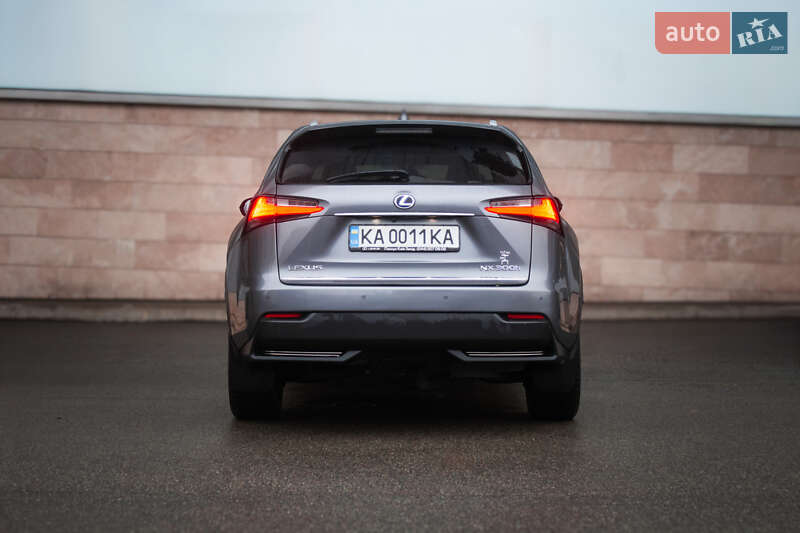 Внедорожник / Кроссовер Lexus NX 2016 в Киеве