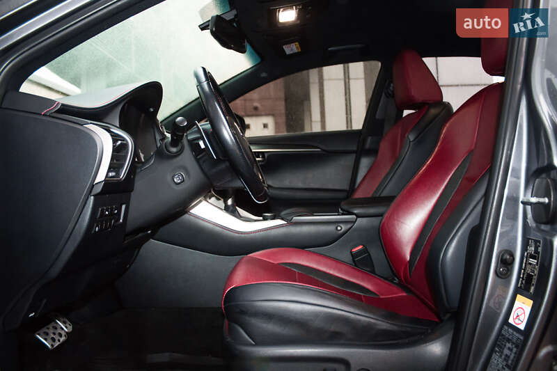 Внедорожник / Кроссовер Lexus NX 2016 в Киеве