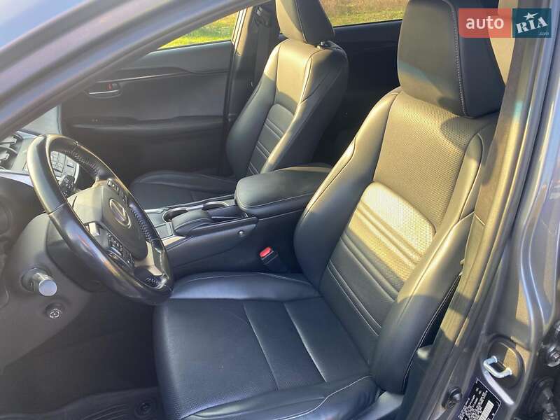 Внедорожник / Кроссовер Lexus NX 2015 в Одессе