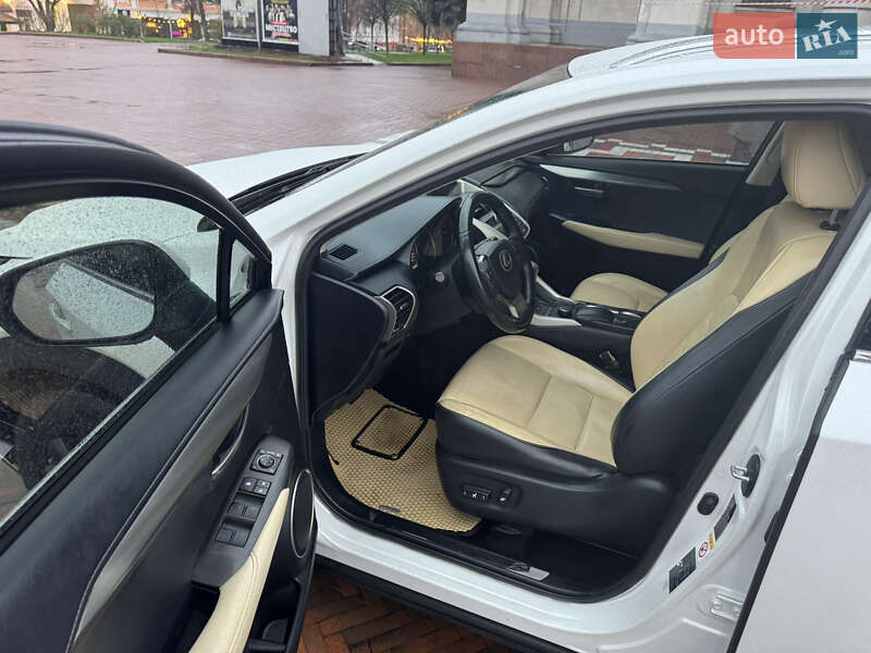 Внедорожник / Кроссовер Lexus NX 2014 в Чернигове