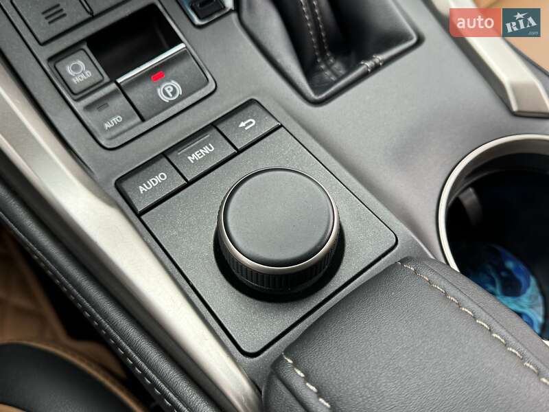 Внедорожник / Кроссовер Lexus NX 2015 в Киеве фото 49 Внедорожник / Кроссовер Lexus NX 2015 в Киеве