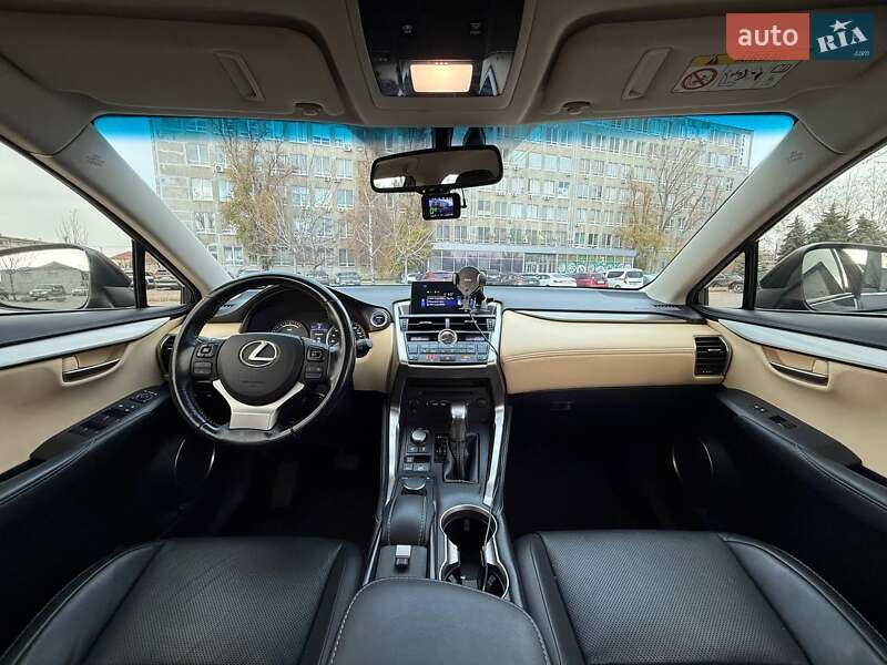 Внедорожник / Кроссовер Lexus NX 2015 в Днепре фото 11 Внедорожник / Кроссовер Lexus NX 2015 в Днепре
