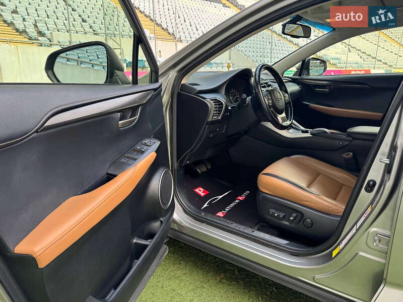 Позашляховик / Кросовер Lexus NX 2016 в Одесі фото 13 Позашляховик / Кросовер Lexus NX 2016 в Одесі