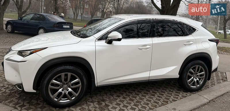 Позашляховик / Кросовер Lexus NX 2016 в Харкові