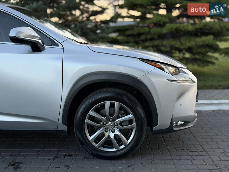 Внедорожник / Кроссовер Lexus NX 2015 в Одессе