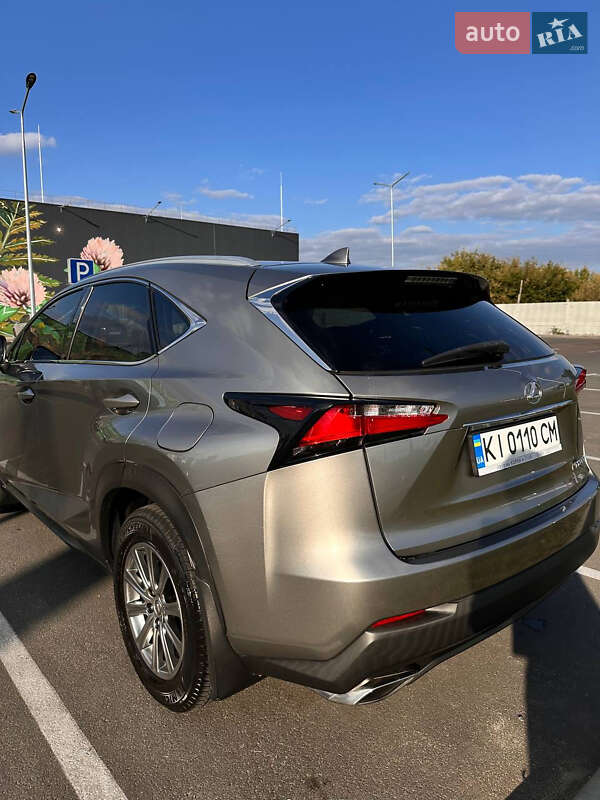 Позашляховик / Кросовер Lexus NX 2016 в Києві