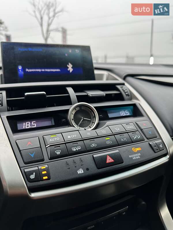 Внедорожник / Кроссовер Lexus NX 2015 в Белогородке