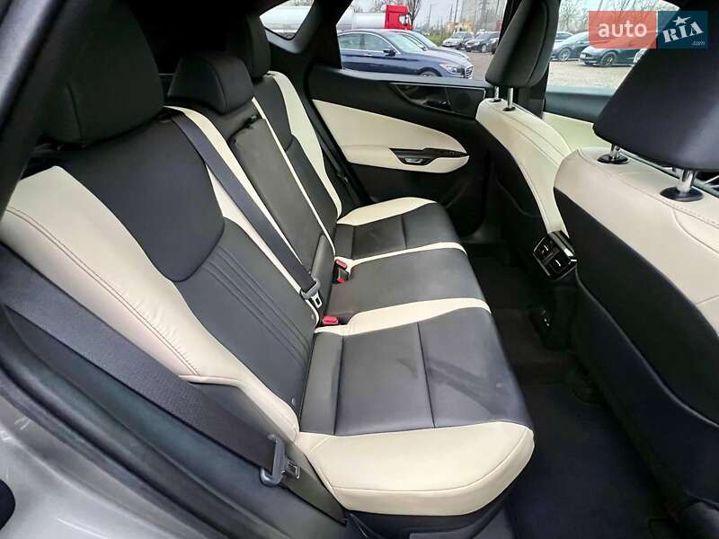 Внедорожник / Кроссовер Lexus NX 2023 в Киеве