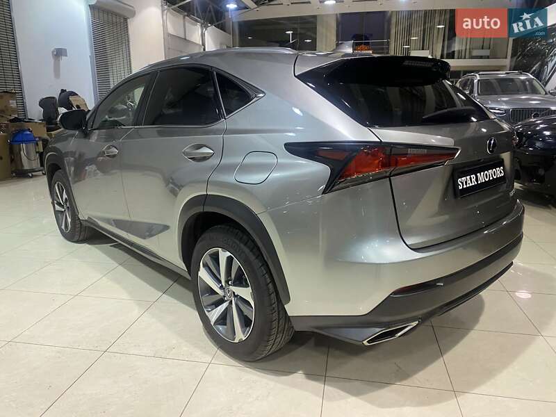 Внедорожник / Кроссовер Lexus NX 2020 в Одессе