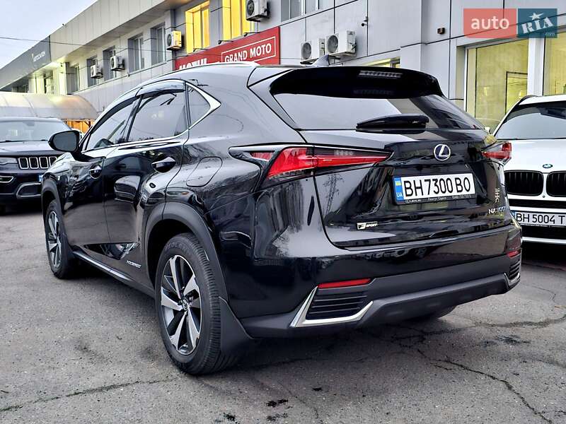 Внедорожник / Кроссовер Lexus NX 2020 в Одессе