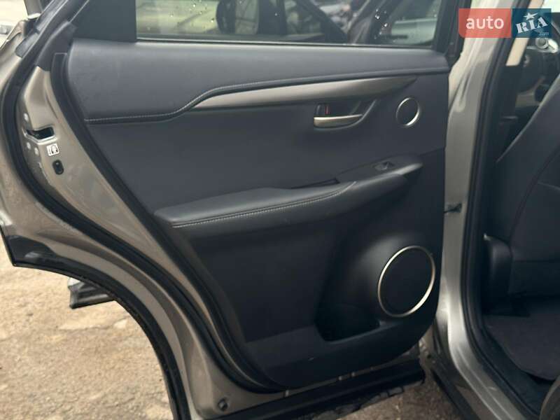 Позашляховик / Кросовер Lexus NX 2016 в Вінниці фото 18 Позашляховик / Кросовер Lexus NX 2016 в Вінниці