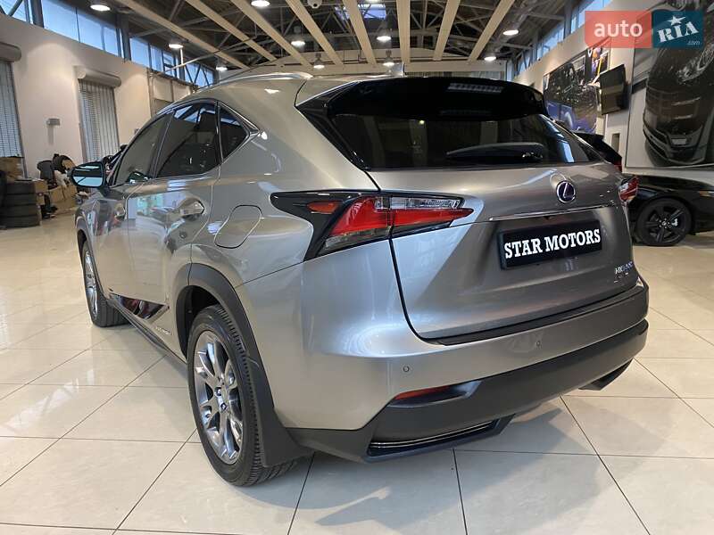 Внедорожник / Кроссовер Lexus NX 2015 в Одессе