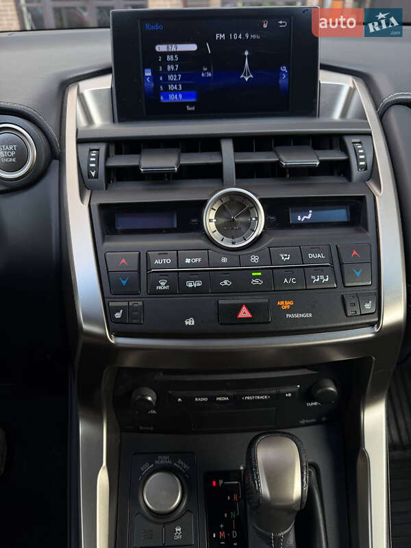 Внедорожник / Кроссовер Lexus NX 2016 в Одессе