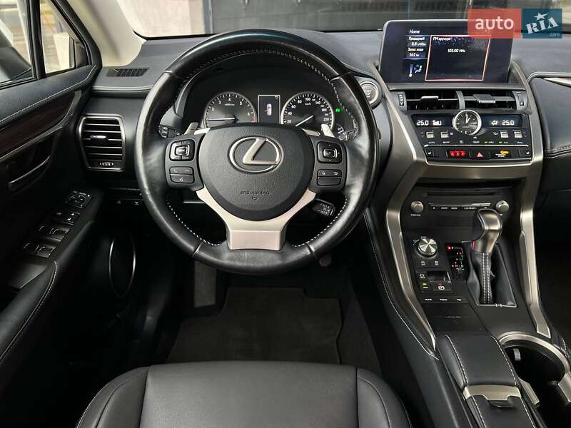 Внедорожник / Кроссовер Lexus NX 2018 в Одессе фото 15 Внедорожник / Кроссовер Lexus NX 2018 в Одессе