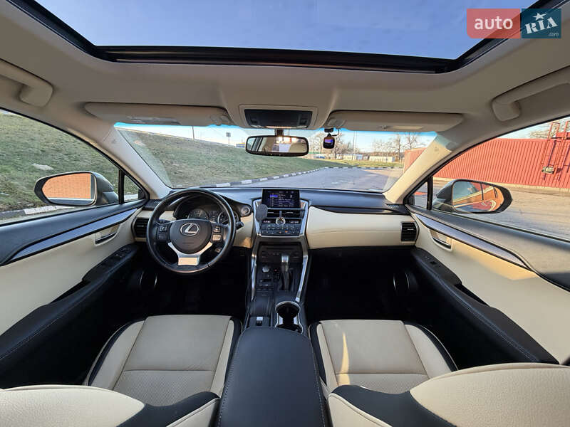 Внедорожник / Кроссовер Lexus NX 2016 в Киеве