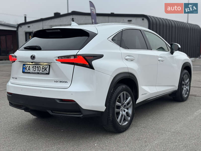 Внедорожник / Кроссовер Lexus NX 2015 в Киеве