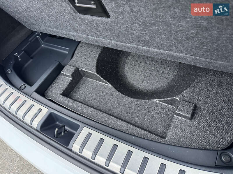 Внедорожник / Кроссовер Lexus NX 2015 в Киеве