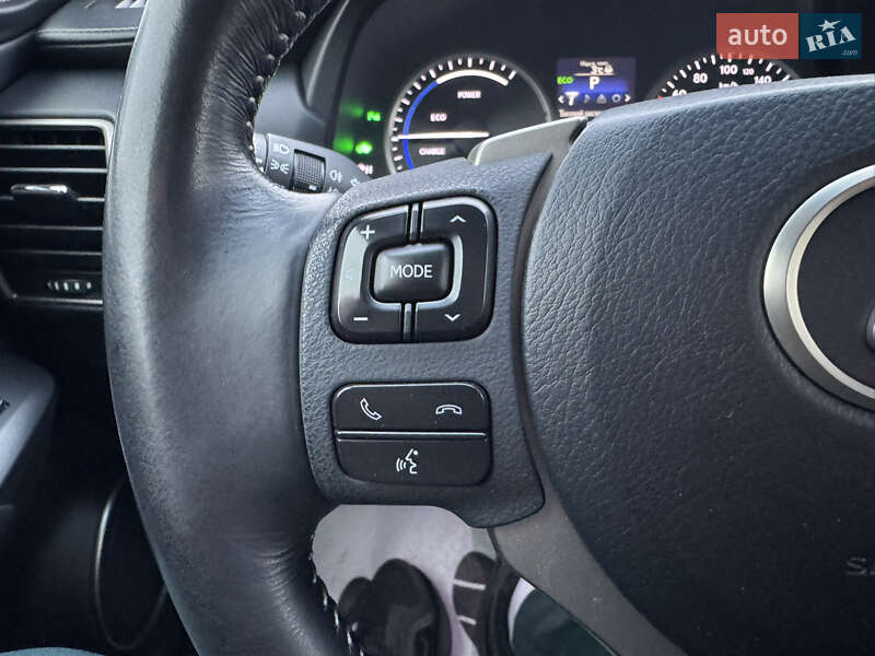 Внедорожник / Кроссовер Lexus NX 2015 в Киеве