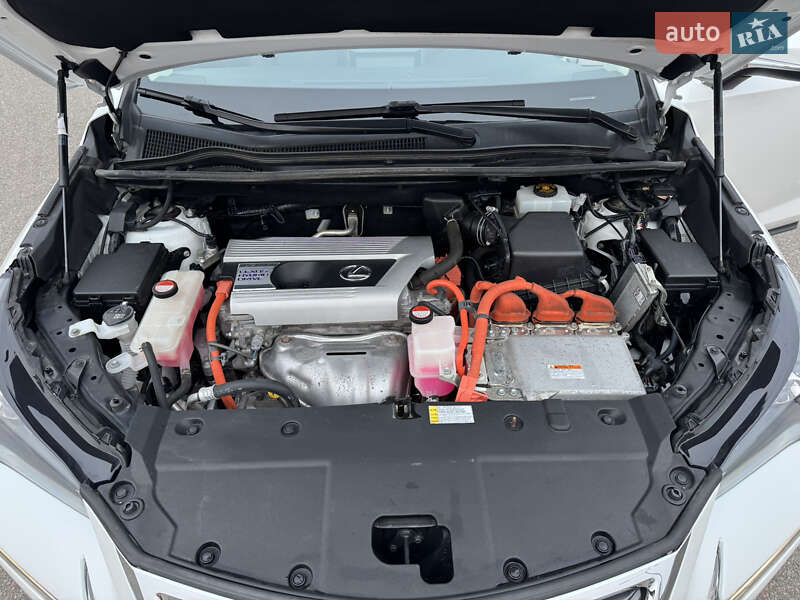 Внедорожник / Кроссовер Lexus NX 2015 в Киеве