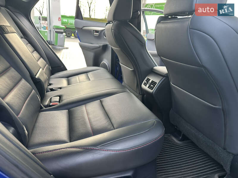 Внедорожник / Кроссовер Lexus NX 2016 в Киеве