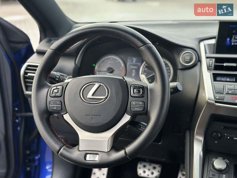 Внедорожник / Кроссовер Lexus NX 2016 в Киеве