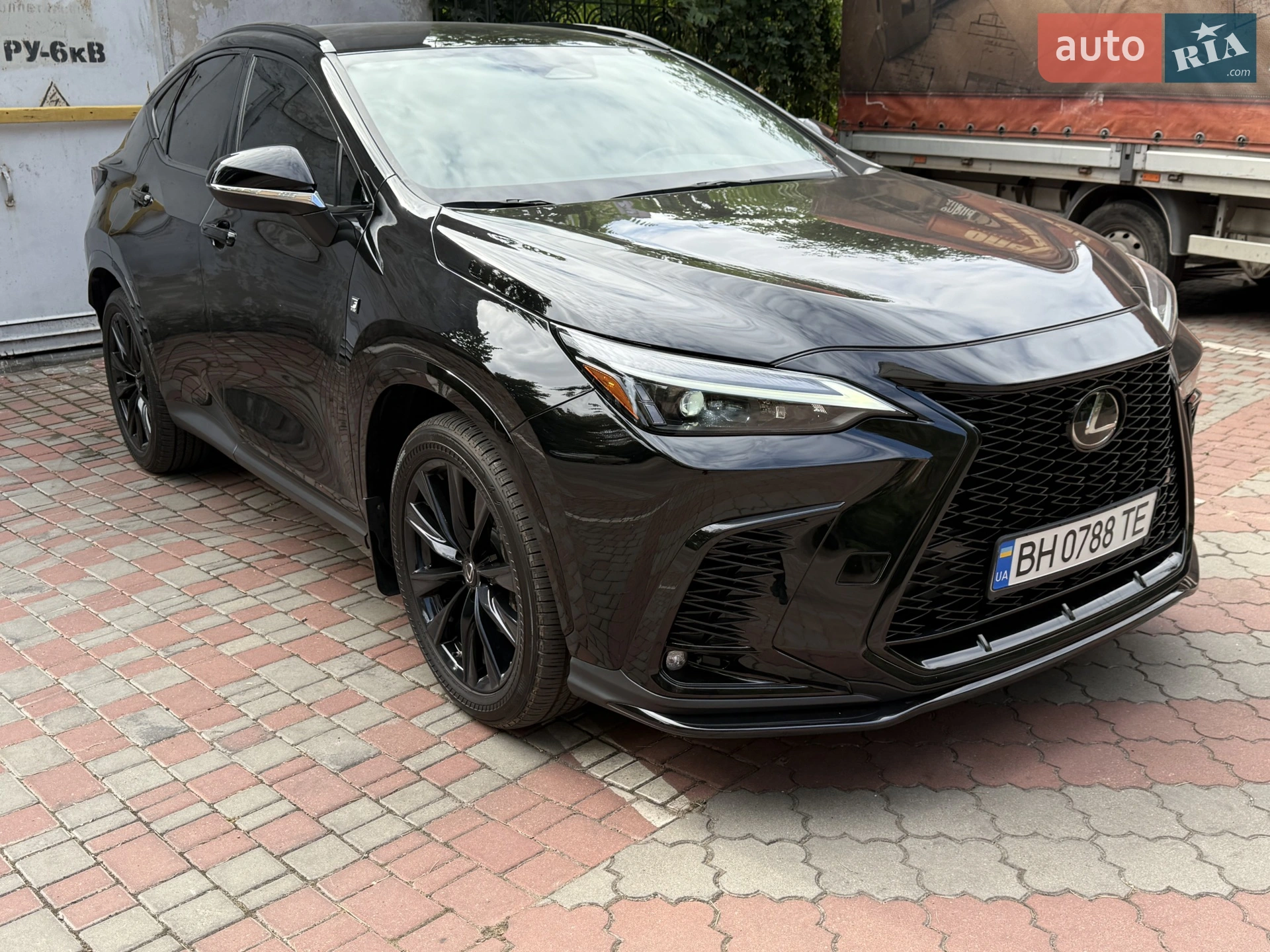 2022 Lexus NX - мініатюра 2