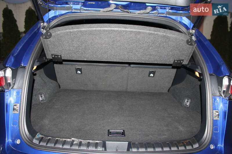 Внедорожник / Кроссовер Lexus NX 2016 в Трускавце