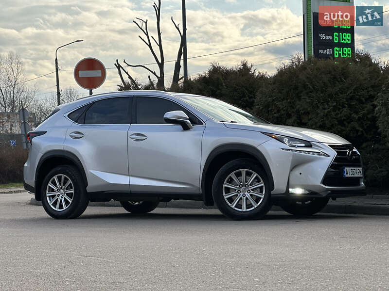 Внедорожник / Кроссовер Lexus NX 2015 в Дрогобыче