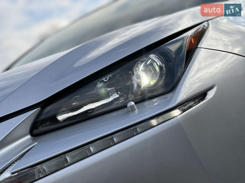 Внедорожник / Кроссовер Lexus NX 2015 в Дрогобыче