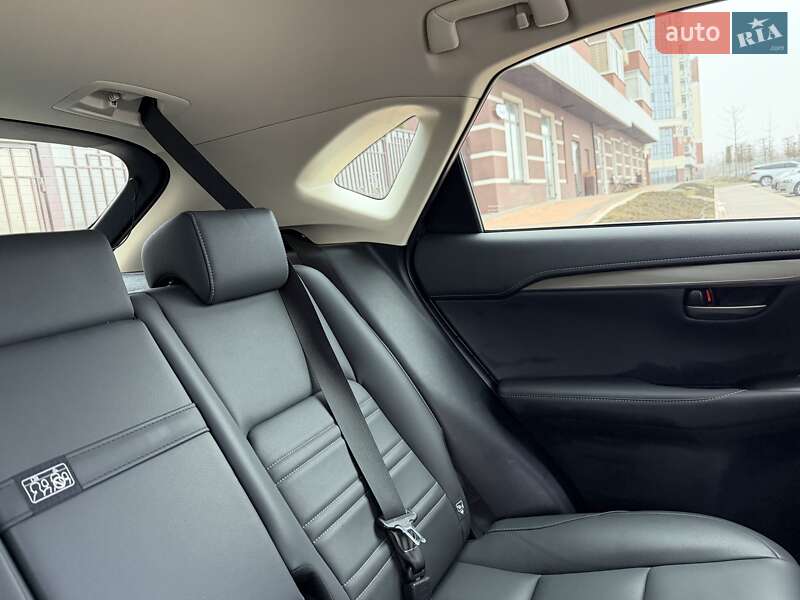 Внедорожник / Кроссовер Lexus NX 2020 в Умани