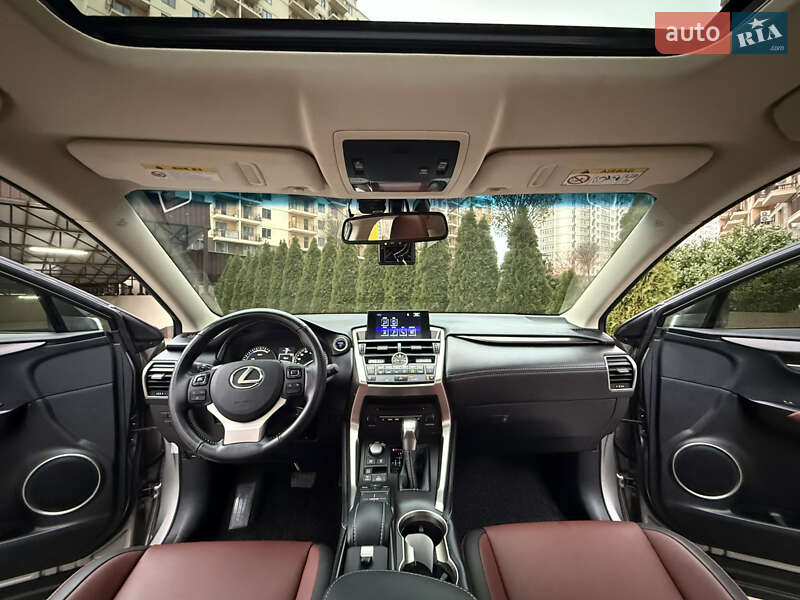 Внедорожник / Кроссовер Lexus NX 2018 в Одессе