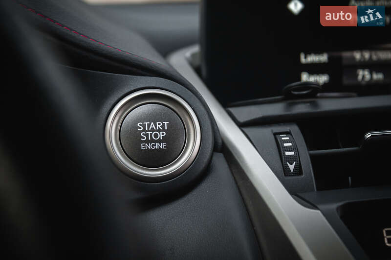 Внедорожник / Кроссовер Lexus NX 2019 в Киеве